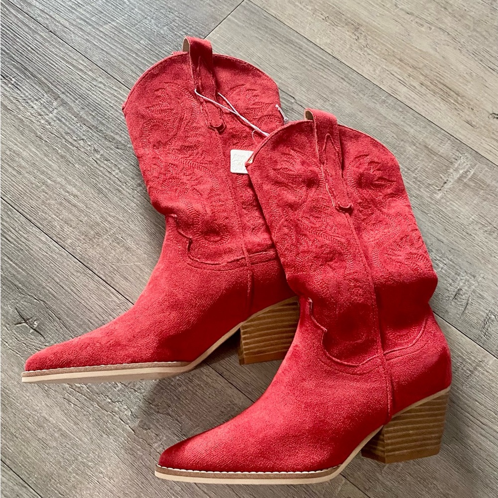 Western Cowgirl Amaya Red Suede Slip-On Pointed Toe Heeled Rodeo Boots 7.5 - Picture 3 of 6